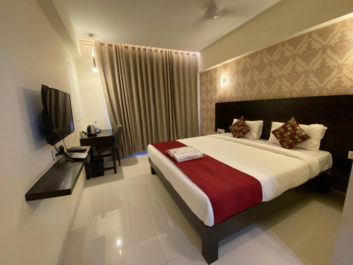 Hotel Singh'S By Wb Inn, Vashi, Navi Mumbai Zewnętrze zdjęcie