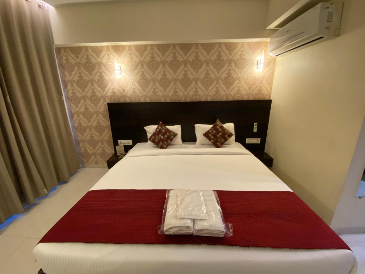 Hotel Singh'S By Wb Inn, Vashi, Navi Mumbai Zewnętrze zdjęcie
