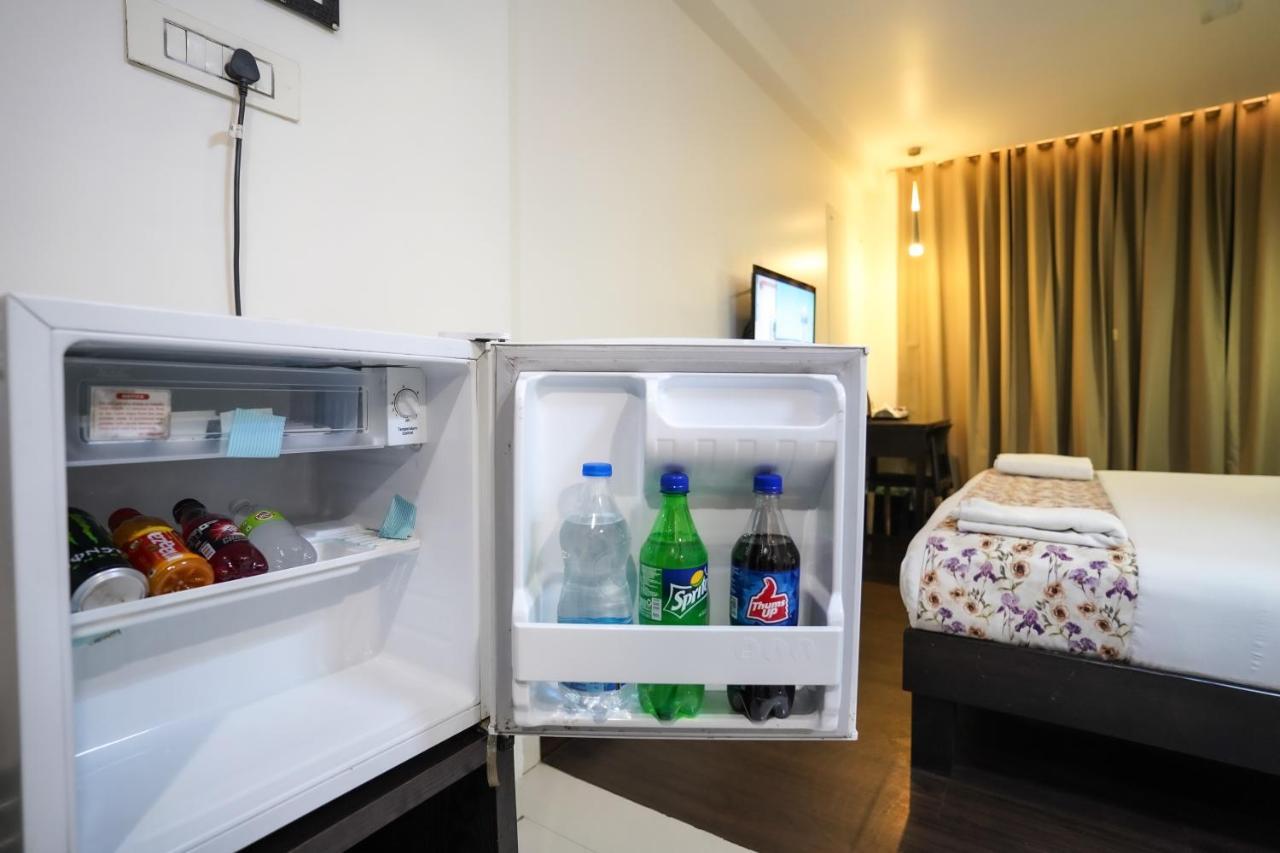 Hotel Singh'S By Wb Inn, Vashi, Navi Mumbai Zewnętrze zdjęcie